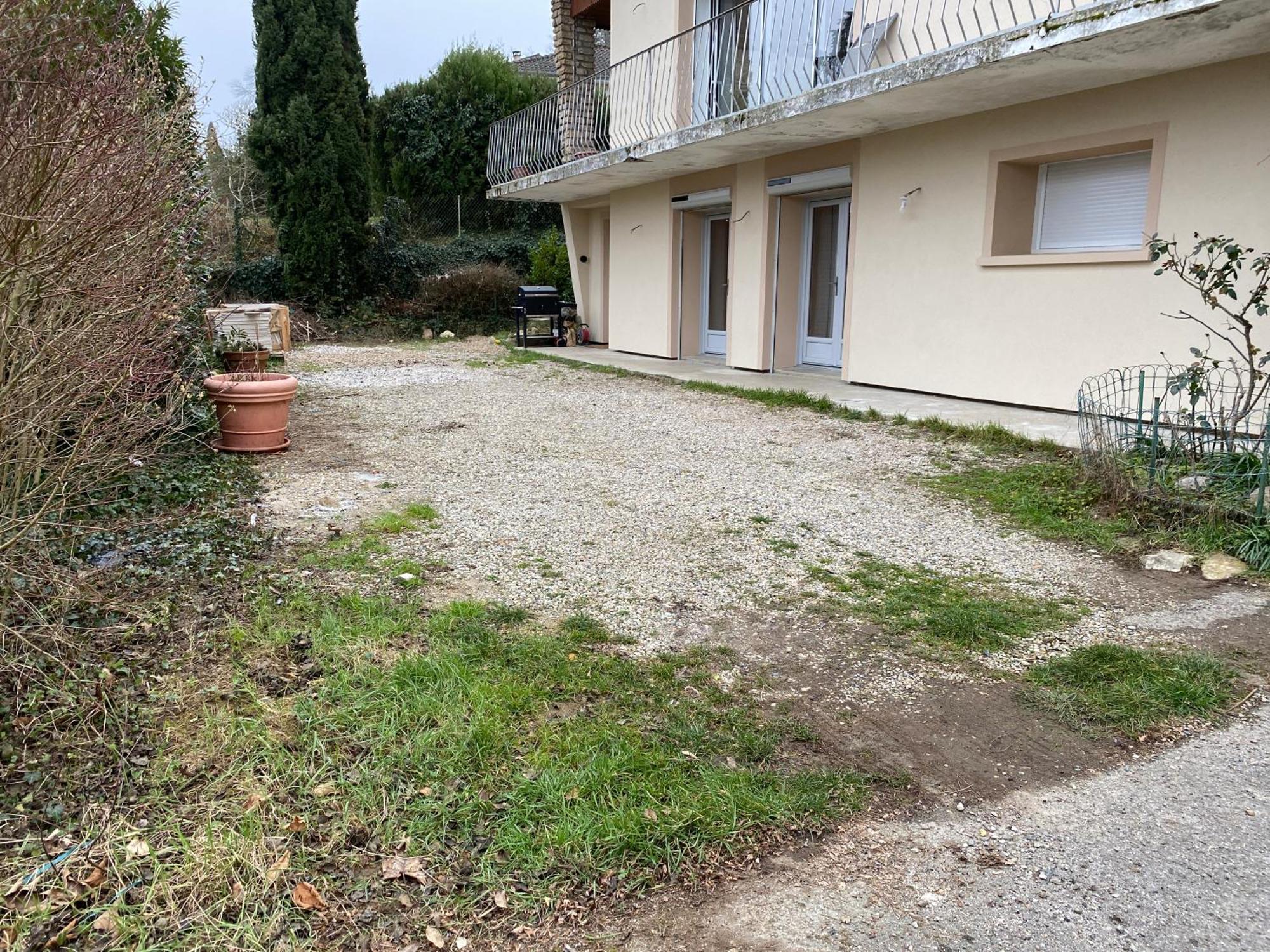 T3 Des Ecorchats Montluel Luaran gambar